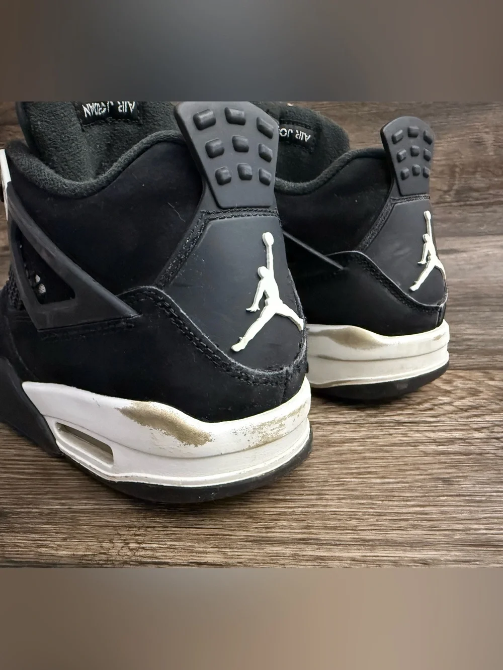 Nike Air Jordan 4 Retro Black White Thunder Kids Size 6.5Y